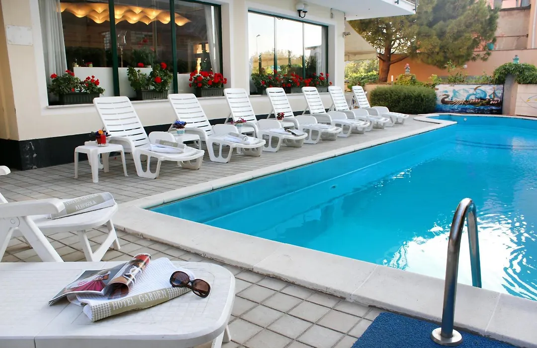 Hotel Garden-1